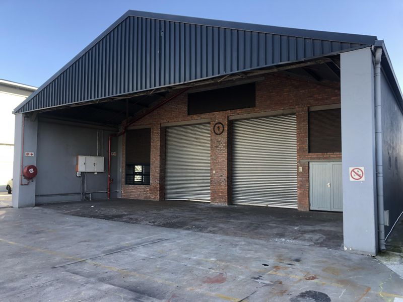 Warehouse to Let in Maitland
