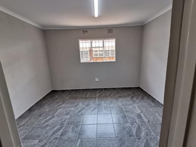 NEWLY BUILD OFFICE TO LET IN KENSINGTON JOHANNESBURG