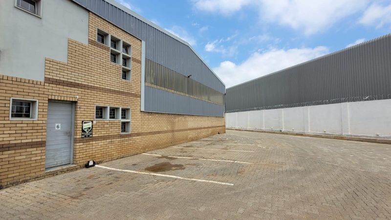 Warehouse To Let in Spartan, Aeroport