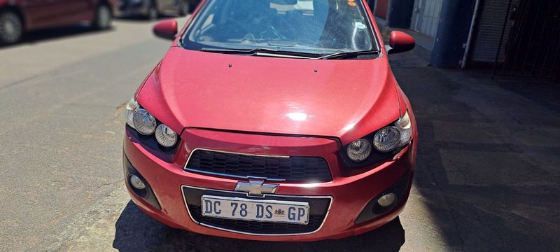 2014 Chevrolet Sonic Hatch 1.4 LS, Red with 95000km available now!