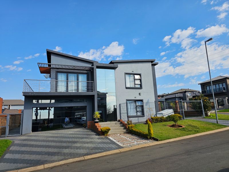 Eloquently Design 4 Bedroom House Double Storey in Parkland Security Estate, Clayville