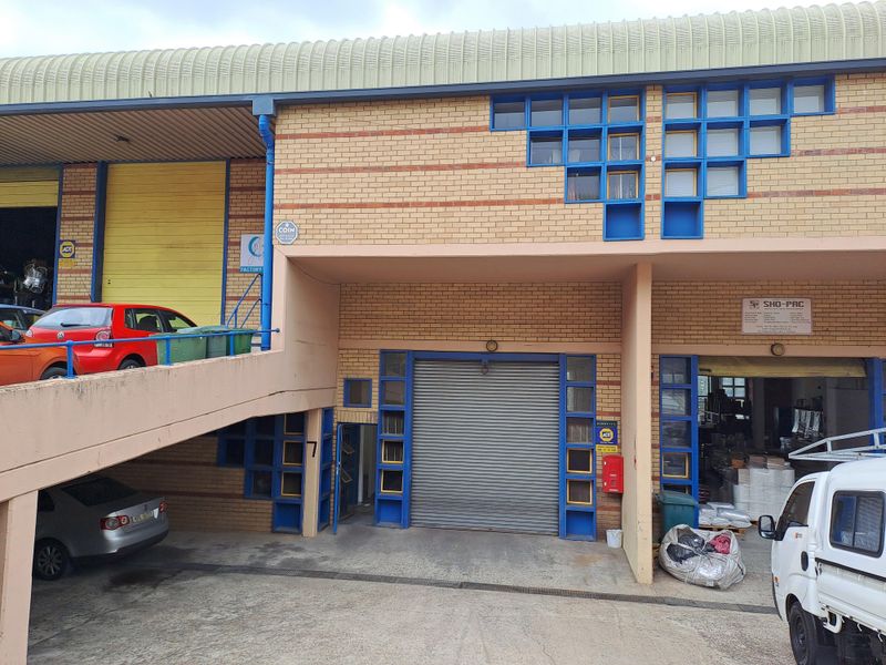 Industrial premises to Let in Secure Complex