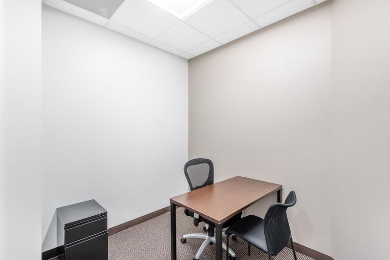 Fully serviced private office space for you and your team in Regus Links Office Park