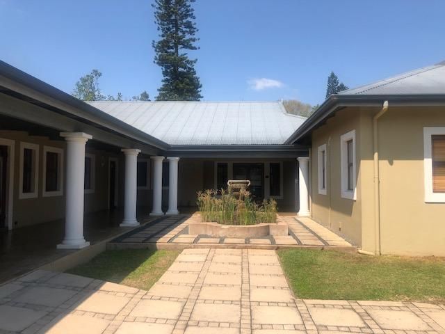 152m² Commercial To Let in Kloof at R165.00 per m²