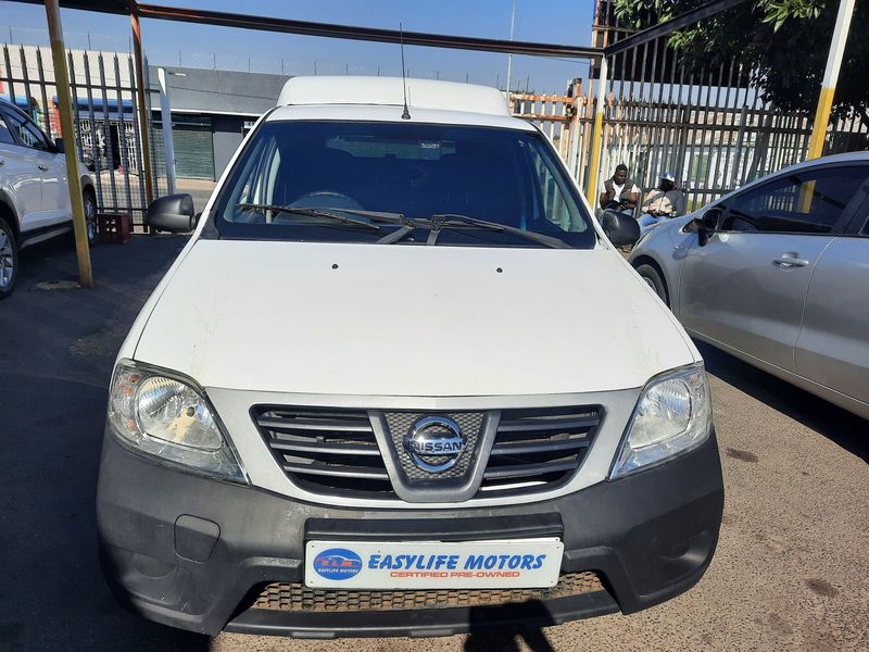 2019 Nissan NP200 1.6 16V (Airbags)