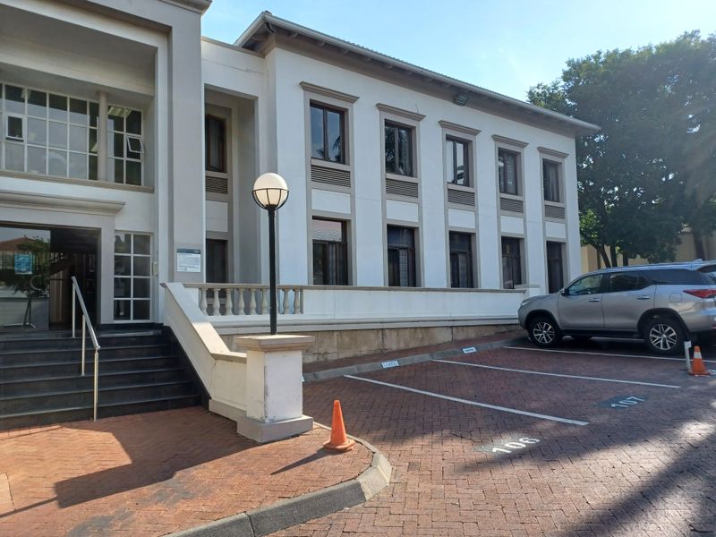 Conveniently situated offices in Sandton