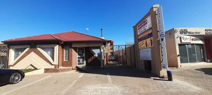 2 Bedroom Apartment To Let in Lenasia