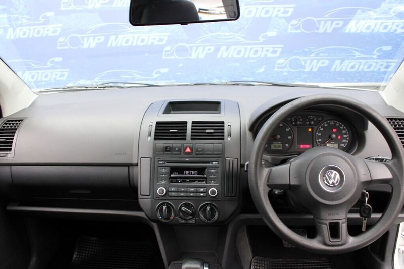 2017 VOLKSWAGEN POLO VIVO GP 1.4 TRENDLINE TIP