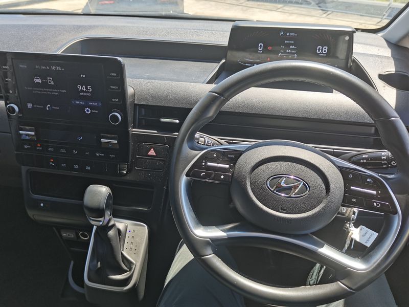 2021 Hyundai Staria MY21.11 2.2D Executive 9 Seater AT for sale!