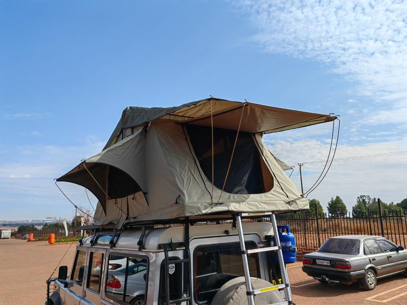 Roof top Tent - Deluxe