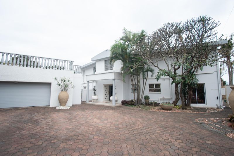 Immaculate, Breathtaking 4 Bedroom Home
