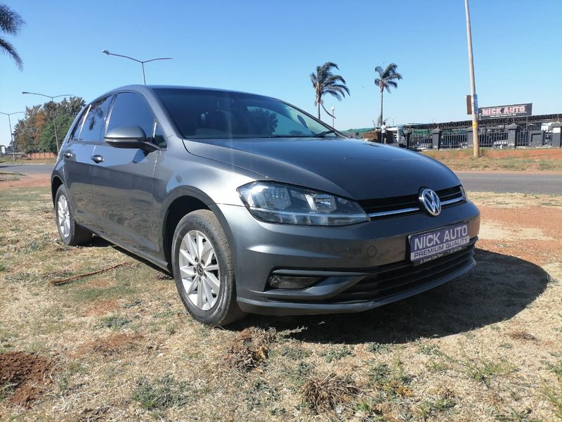 2018 Volkswagen Golf 7 1.4 TSI BMT Comfortline Grey with 101000km available now!