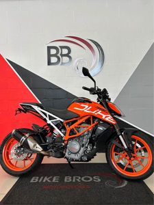 2019 KTM 390 Duke @Bike Bros Motorcycles!