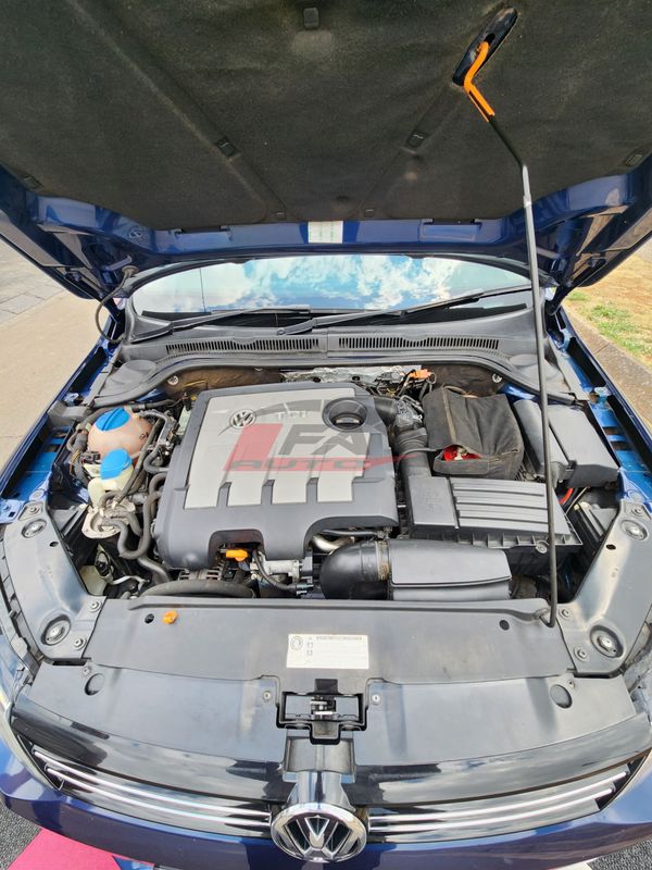 2013 Volkswagen Jetta VI 1.6 TDI Comfortline DSG