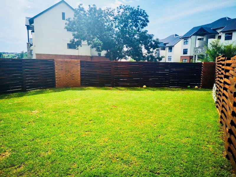 3 Bedroom 2 Bath Ground floor Apartment with large garden to rent Kyalami, Midrand