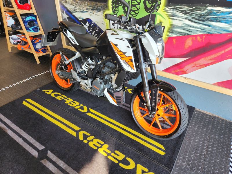 2017 ktm 200 duke