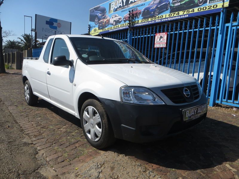 2021 Nissan NP200 1.6 8V AC Safety Pack, White with 62000km available now!