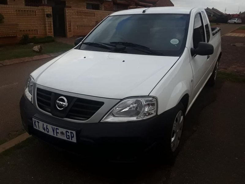 2019 Nissan NP200 1.5 dCi A/C &#43; Safety Pack