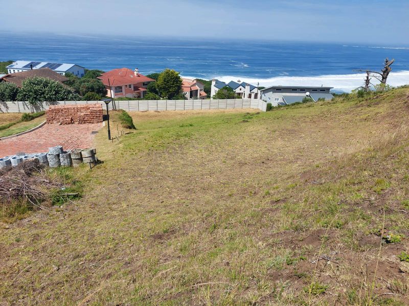 4 Full title stands with sea views available in Brenton on sea.