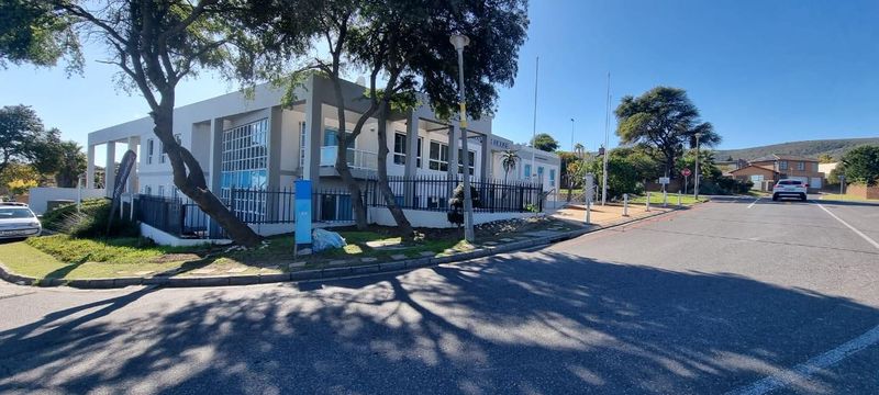 Panorama | Office Space For Rent On Bloulelie Crescent