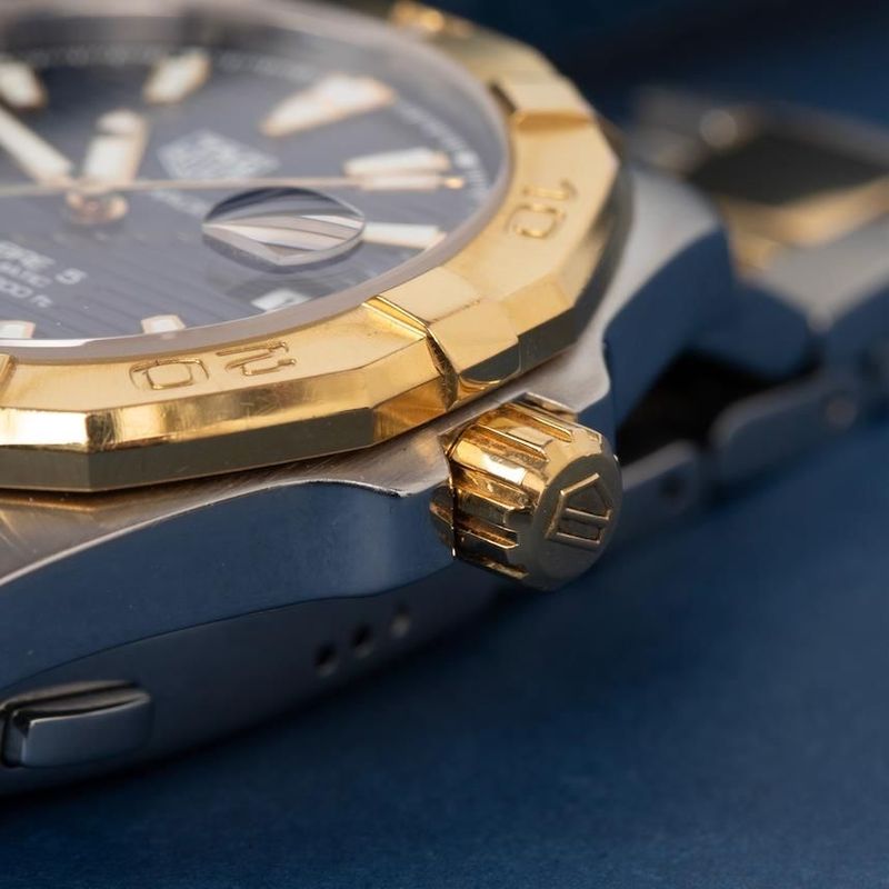 TOPWATCH - TAG HEUER Aquaracer