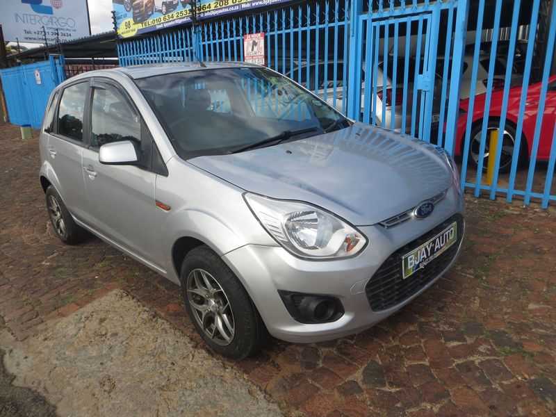 2013 Ford Figo 1.4 Ambiente, Silver with 77000km available now!