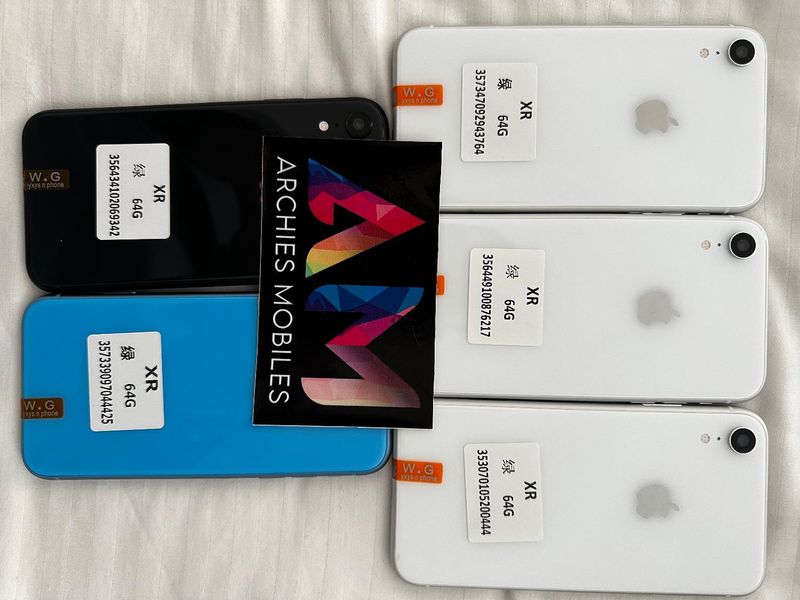 IPHONE XR 64GB BRAND NEW CONDITION USED