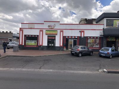 Retail premises to rent in Voortrekker Road - Bellville