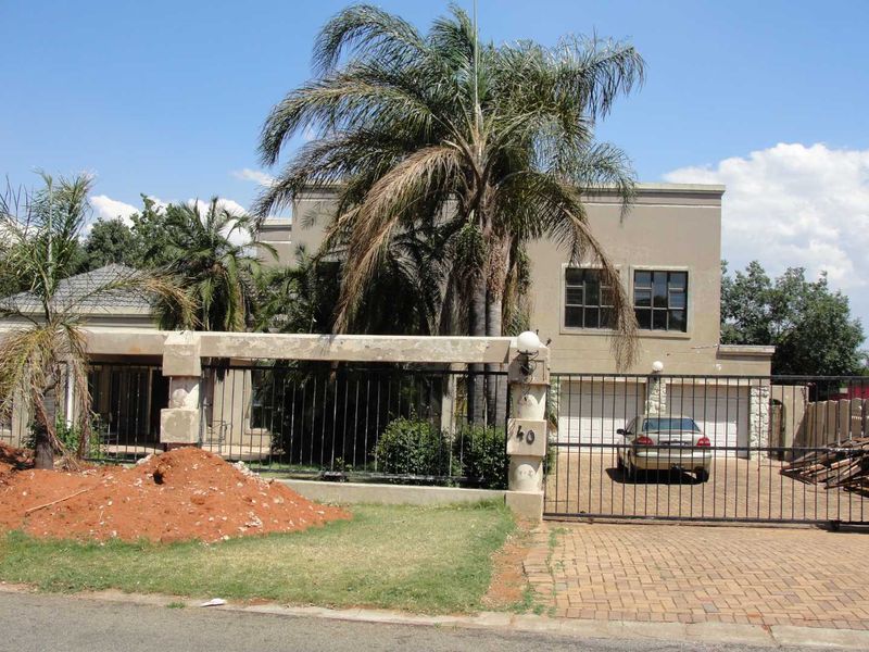 An Immaculate House in a Quiet Sought Suburb in Germiston