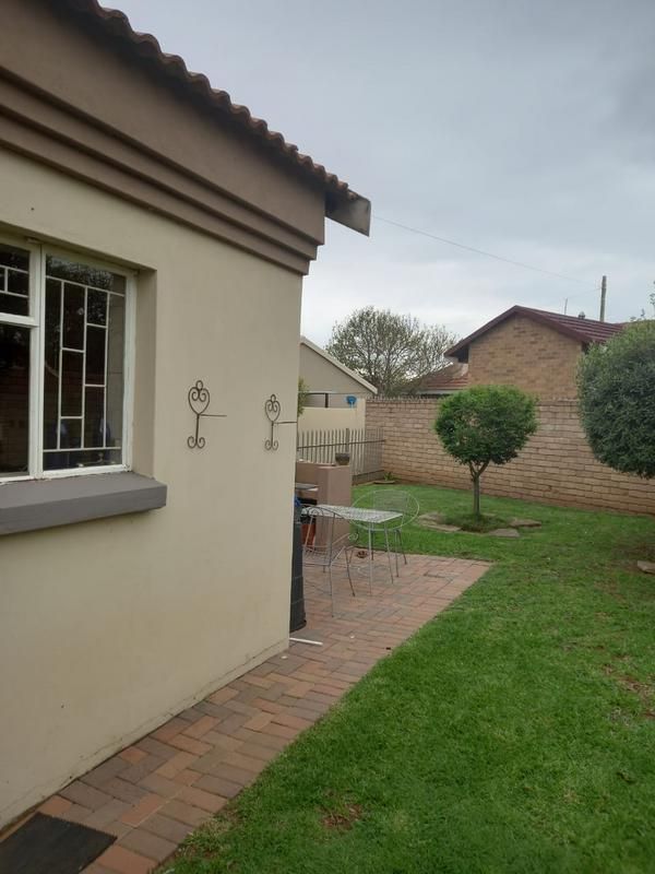 Townhouse for Sale in Songloed, Klerksdorp
