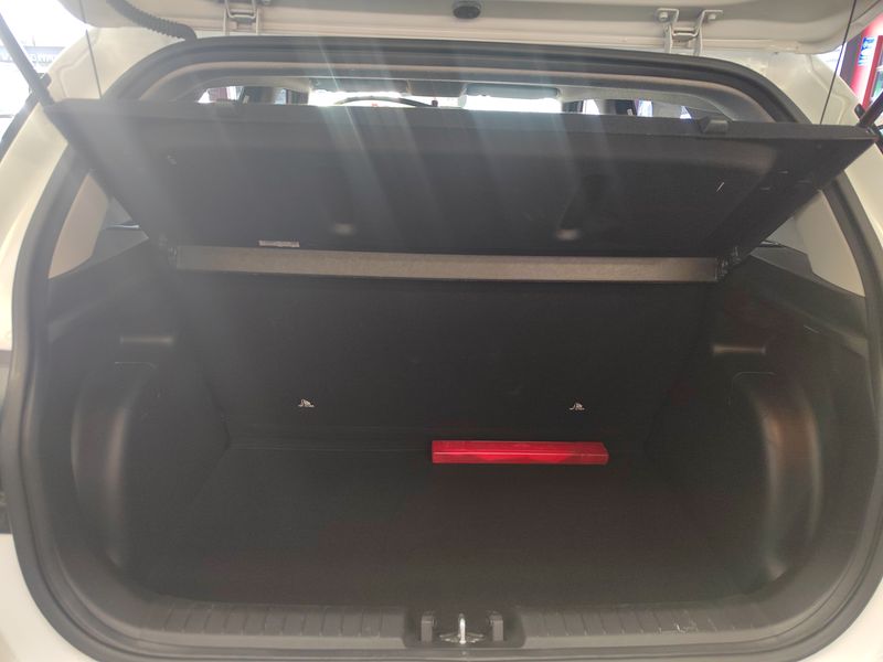 2022 Hyundai Venue MY19 1.2 Motion with 11408kms at PRESTIGE AUTOS 021 592 7844