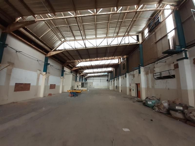 This Manufacturing Facility is available TO LET in Chamdor