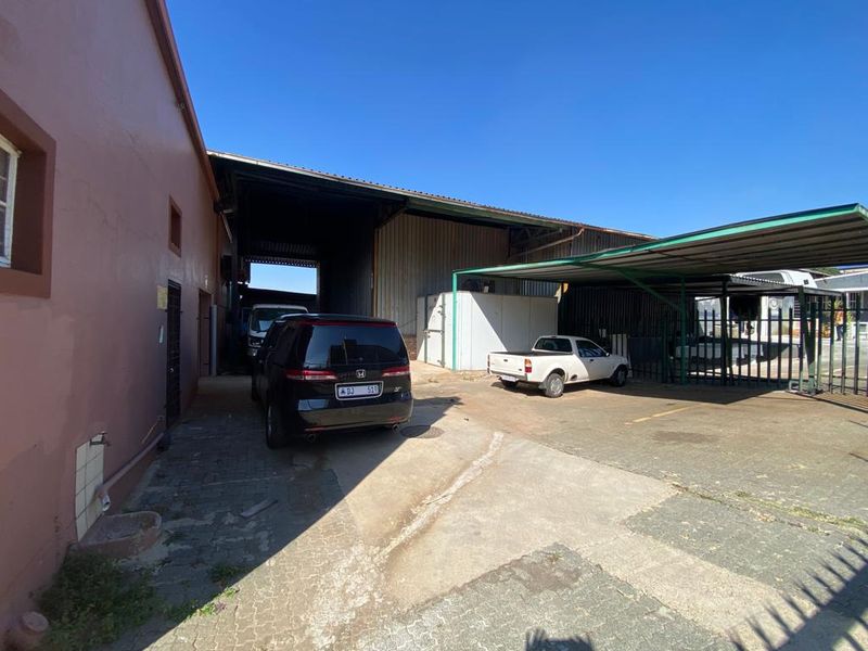 Industrial property available for occupation in the West of Johannesburg