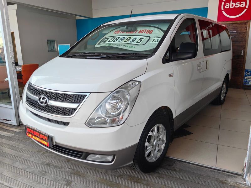 2013 Hyundai H1 2.4 CVVT Wagon GLS with 147056kms CALL SALIE 071 807 2297