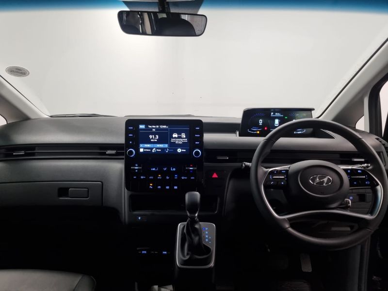 2022 Hyundai Staria MY21.11 2.2 5 Seater Multicab AT