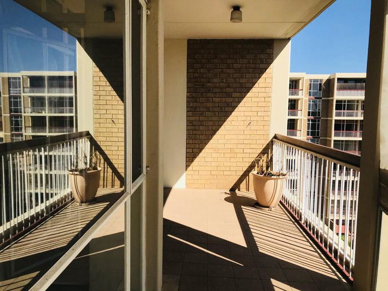 Princess Towers ,Parktown. Spacious and Secure Apartment Living.