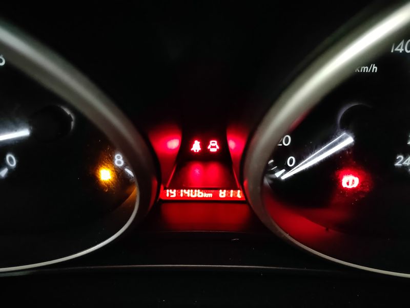 2011 Mazda Mazda5 2.0 Active with 197374kms at PRESTIGE AUTOS 021 592 7844