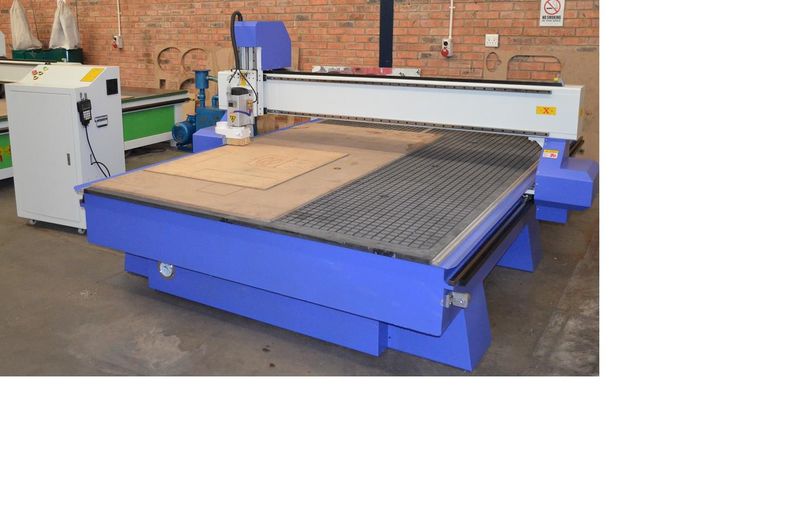 2 meter x 3 meter woodworking and signage CNC router