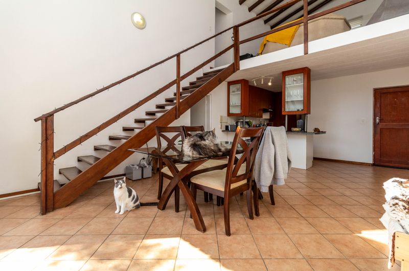 2 Bedroom, 2 Bathroom Loft Apartment in North Riding
