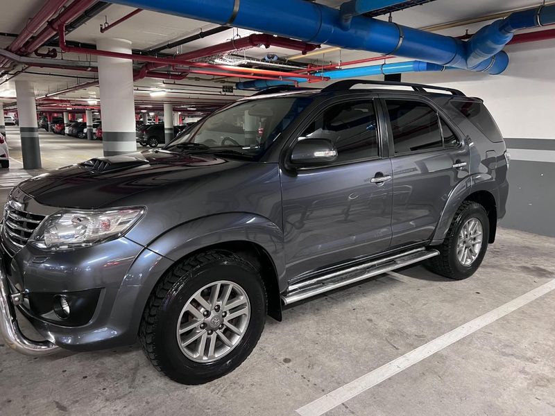 2013 Toyota Fortuner 3.0 D-4d 4 X 2 Heritage Model with 243 000kms - Call Jody 076 838 2100