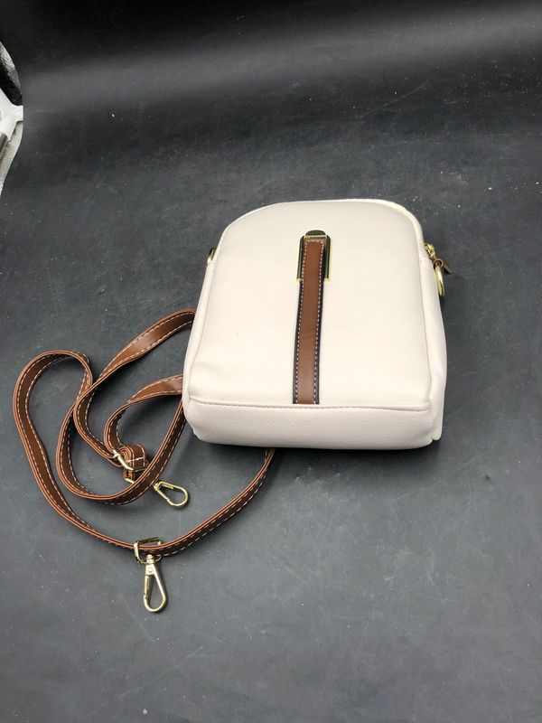 Gently Used Bellade Slater Compact Pebbled PU Leather Sling Pack Crossbody Bag - White - Women -