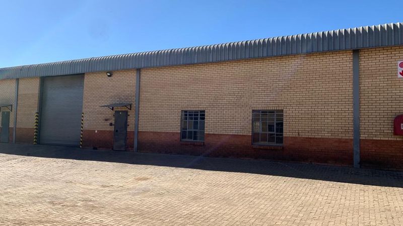 MAGGS STREET | WAREHOUSE TO LET | WALTLOO | PRETORIA