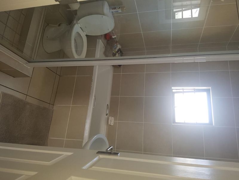 Beautiful two-bedroom townhouse in Andy Lane, Gonubie