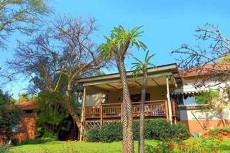 4 Bedroom House To Let in Clarendon