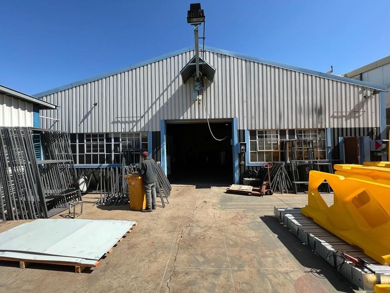 WAREHOUSE FOR SALE, SELBY
