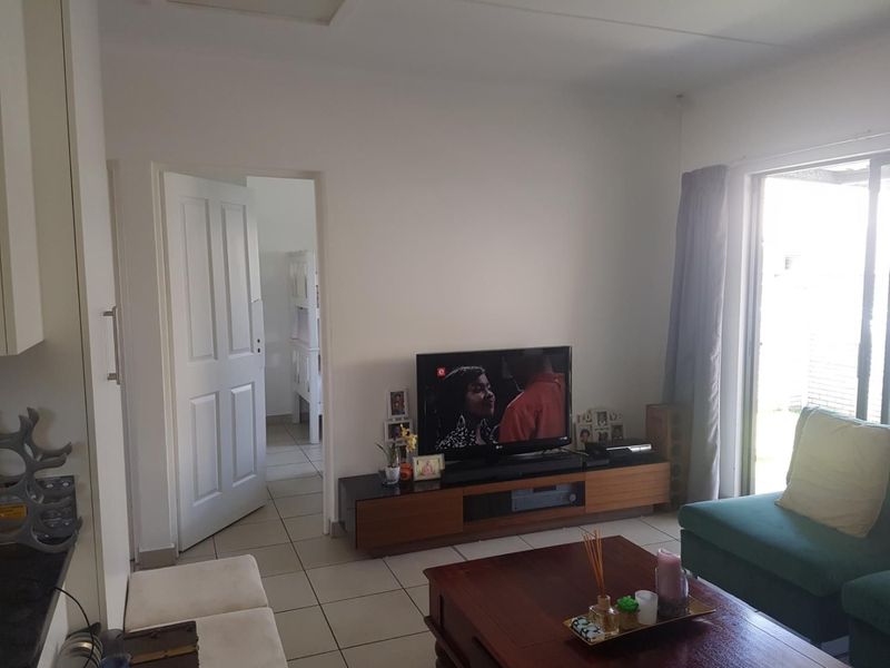 Beautiful two-bedroom townhouse in Andy Lane, Gonubie