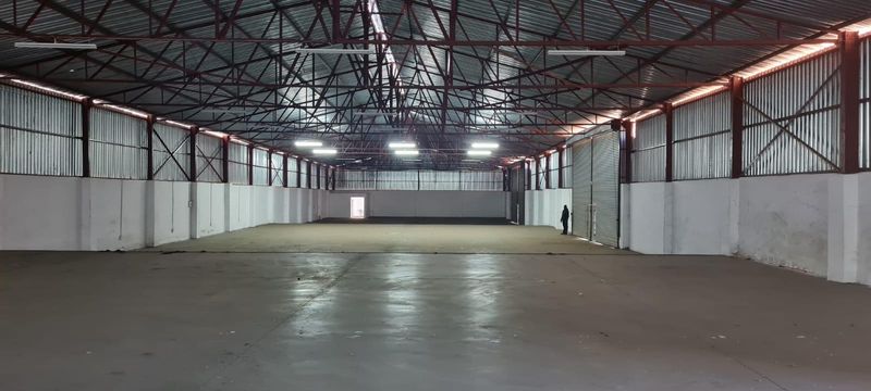 1800sqm Warehouse/Factory R40 per Square Meter