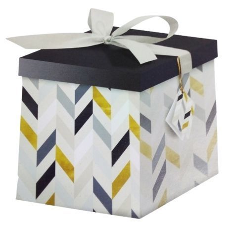 SourceDirect - Gift Box / Flat-Pack Large Gift Box 22 x 22 x 22cm - Cream