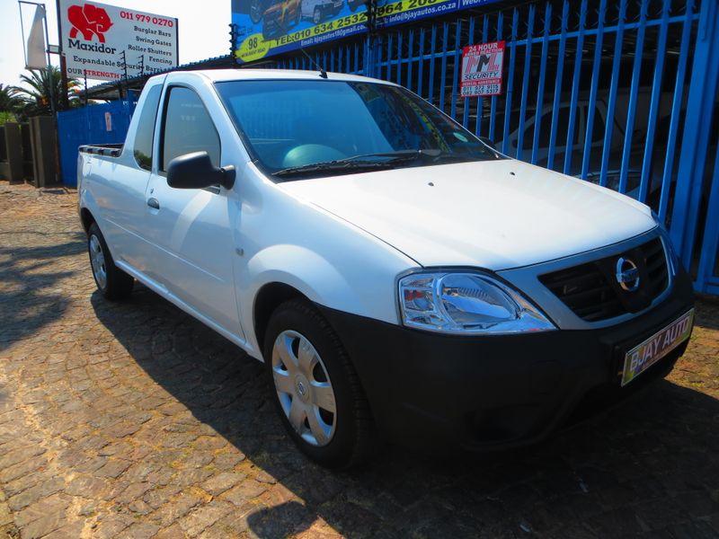 2020 Nissan NP200 1.6 8V AC Safety Pack, White with 22000km available now!