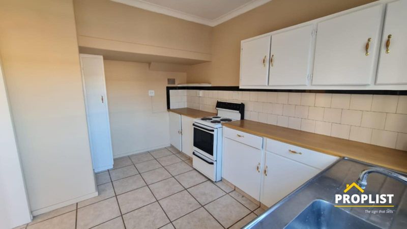 Apartment for sale in Potchefstroom Central, Potchefstroom, North West